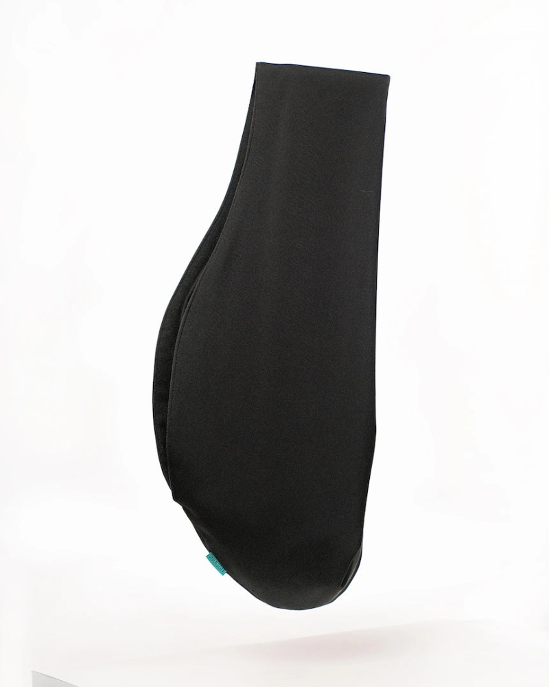 Daizy Cotton-Linen Crossbody Dog Sling in Black (for Dogs 14-20 lbs)